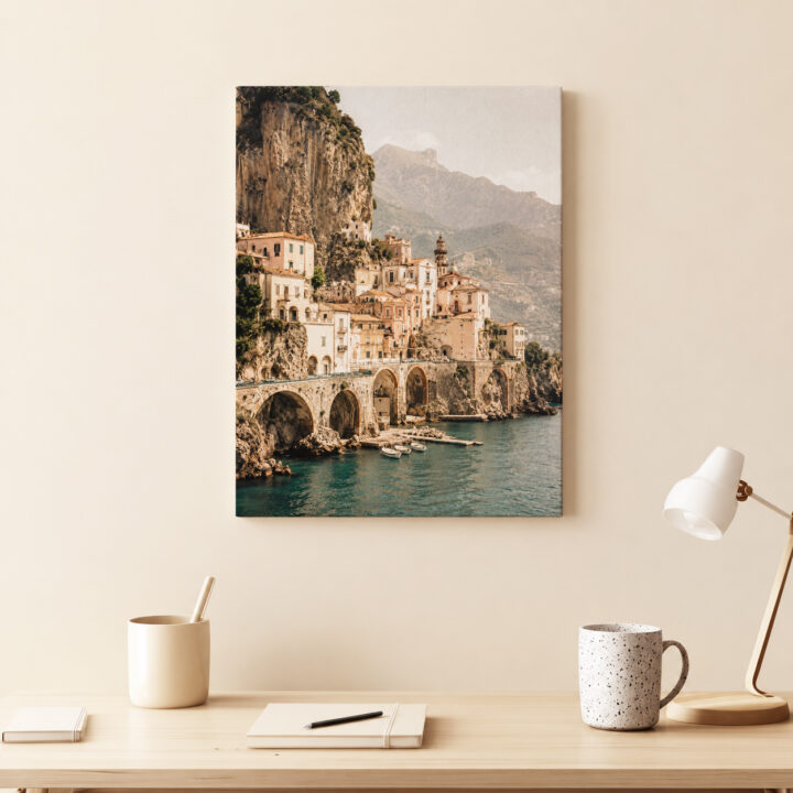 Leinwandbild Italienisches Dorf am Meer