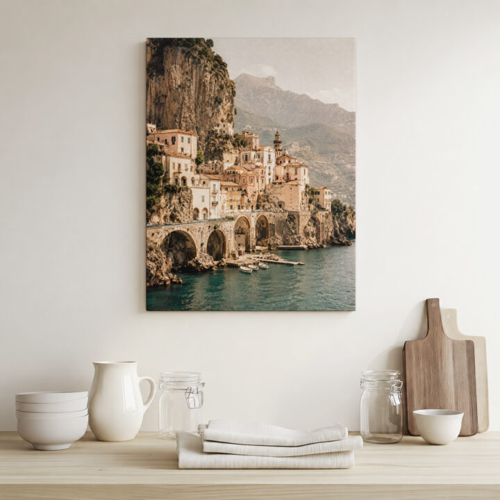 Leinwandbild Italienisches Dorf am Meer