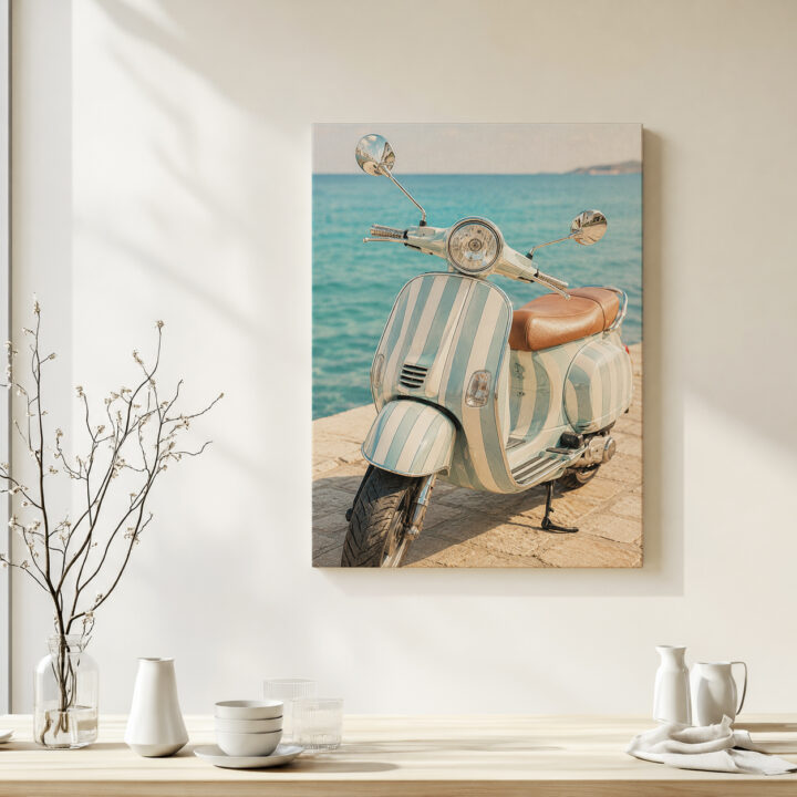 Leinwandbild Retro-Roller am Meer