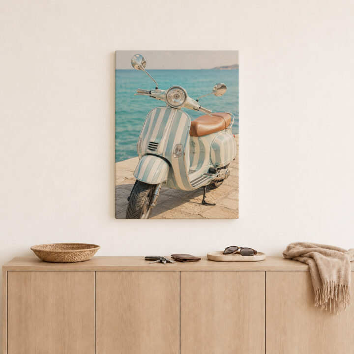 Leinwandbild Retro-Roller am Meer