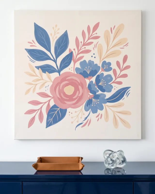 Leinwandbild – Staubrosa Rose mit kleinen blauen Blüten