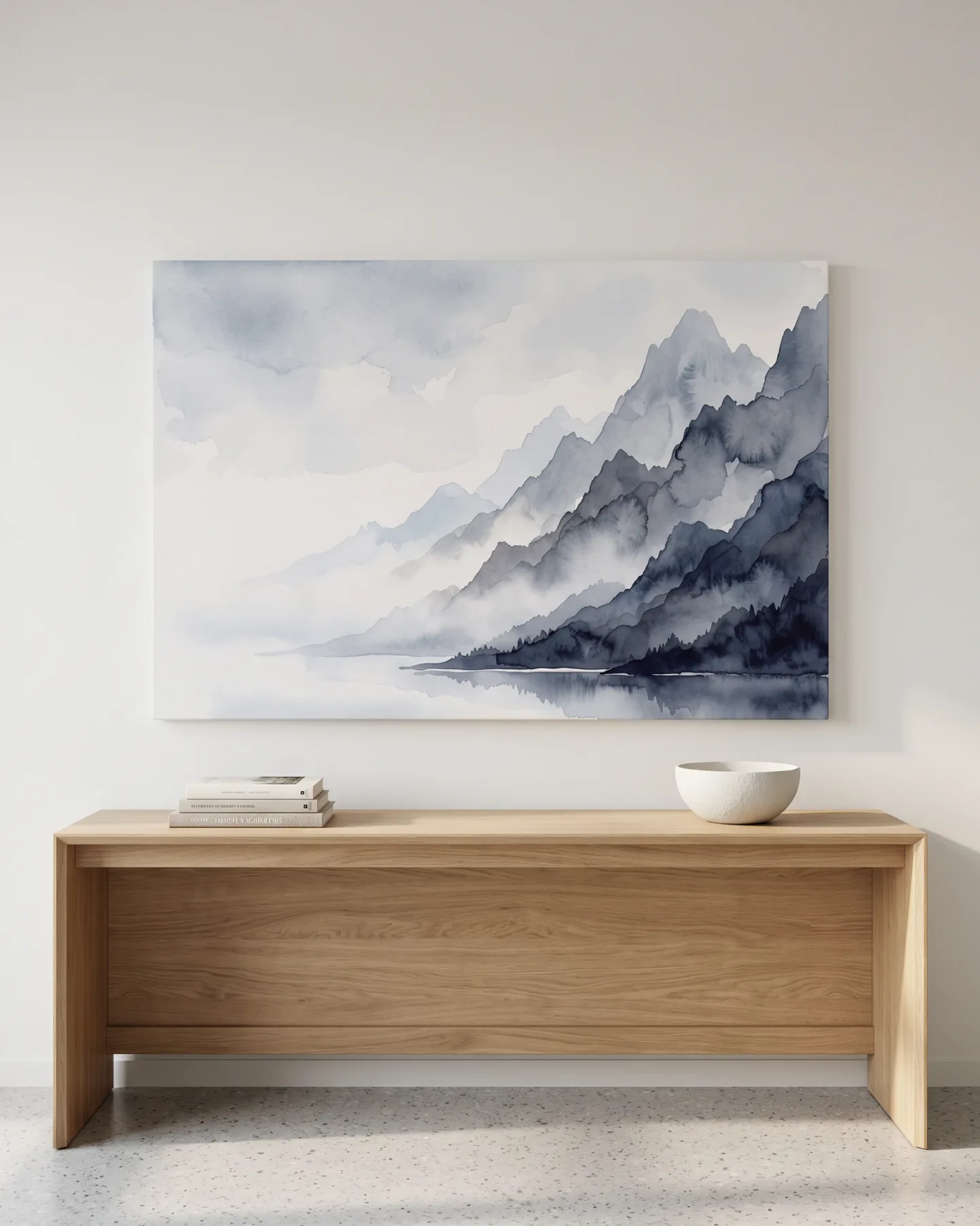 Leinwandbild – Dunkle Bergspitzen am rechten Seeufer